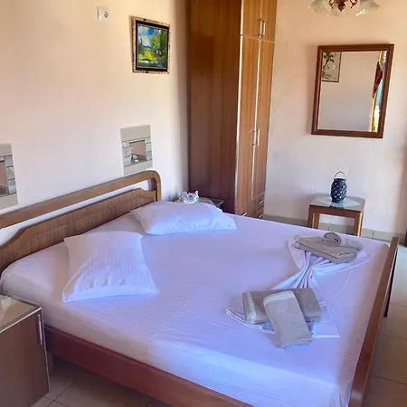 Panoramic View 招待所 3*