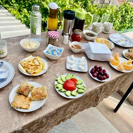 Panoramic View 3* Gjirokastër